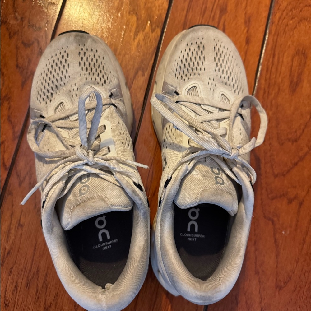 On Running Light Gray Athletic Shoes